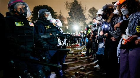 Portugal: 37 protesters reportedly injured during overnight police intervention at housing-rights protest in Porto