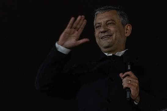 Özgür Özel Announces New Party After Leaving CHP