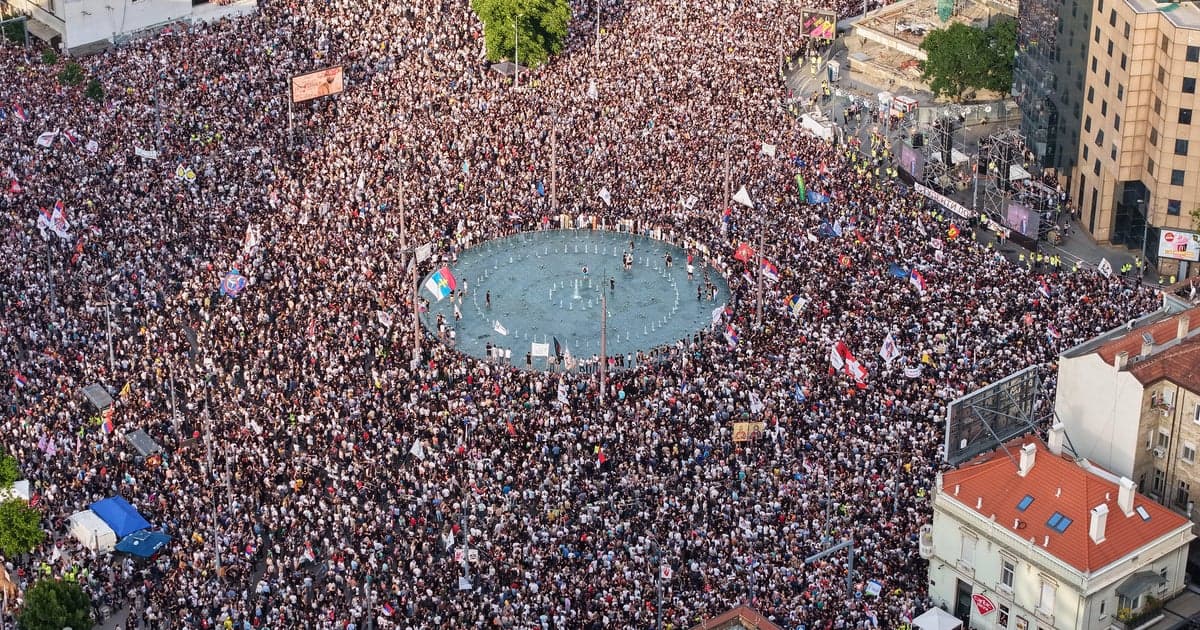 Tens of Thousands Rally in Serbia for Antigovernment Demonstrations