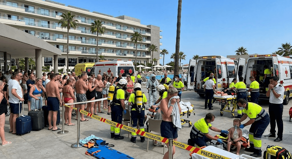Costa del Sol Nightmare: At Least 60 Tourists Ill After Toxic Gas Leak in Hotel Pool