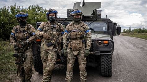 Ukraine Opens Probe After Crowds Attack Army Conscription Vehicle in Lviv