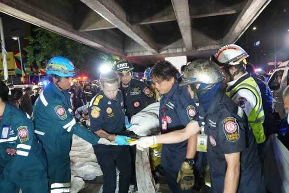Fire breaks out at a pub in Bangkok, killing at least 27 people, officials say