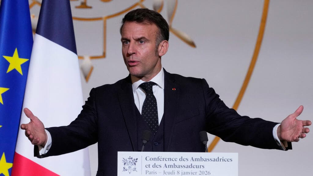 Macron Condemns 'Temptation to Divide Up the World' Among Great Powers