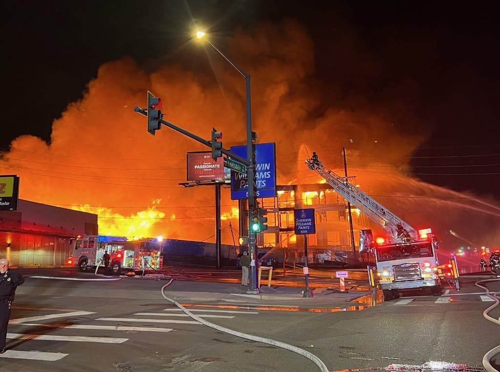 Firefighters Respond to Major Blaze at Denver Apartment Complex Under Construction