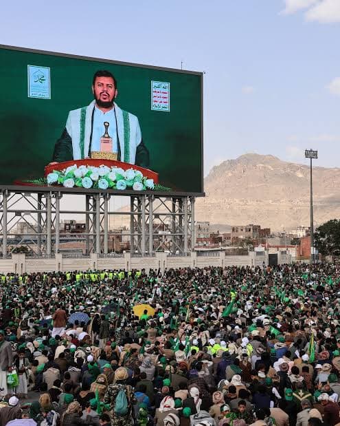 Houthi Leader Threatens Saudi Oil Facilities as Yemen Tensions Escalate