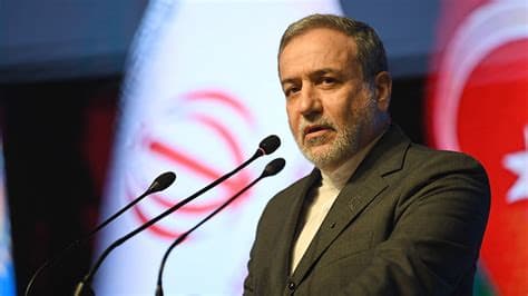 Araghchi Says Turkey Helped Prevent Kurdish Groups From Joining Iran War