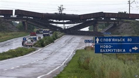 Ukrainian Defense Forces Destroy Road Bridge on Donetsk–Mariupol Highway