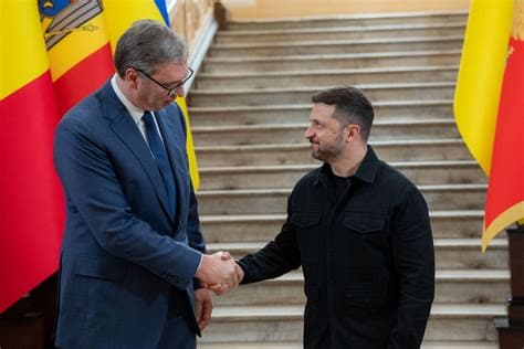 Ukraine’s Zelenskiy Arrives in Serbia for First Visit