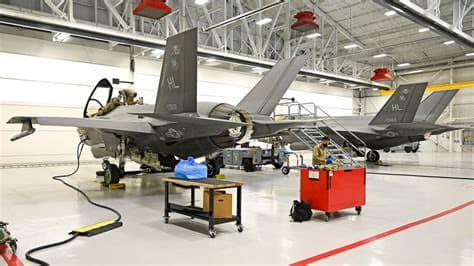 UPS Worker Missed Security Alert, Sending F-35 Parts Through Hong Kong to China