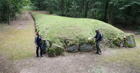 Lost “Pyramid” of Poland’s Last King Found Beneath Warsaw Park