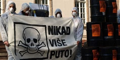 Croatia: Toxic Waste Protest Draws Tens of Thousands Croatia: Toxic Waste Protest Draws Tens of Thousands
