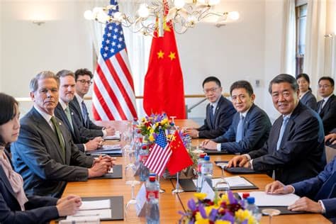 Chinese Commander Overseeing Taiwan Operations Meets U.S. Indo-Pacific Command Chief Chinese Commander Overseeing Taiwan Operations Meets U.S. Indo-Pacific Command Chief