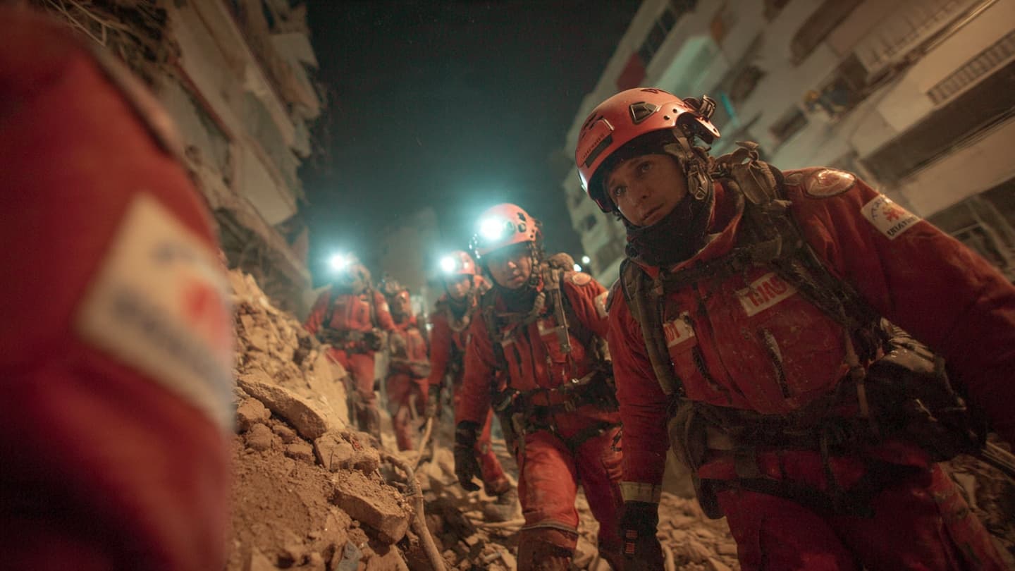 Where Dust Meets Hope: A Small Rescue Amid Venezuela's Great Silence Where Dust Meets Hope: A Small Rescue Amid Venezuela's Great Silence
