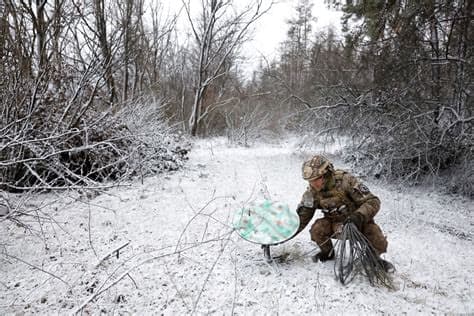 Ukraine’s Vulnerability Grows as Starlink Is Restricted and Russia Escalates Ukraine’s Vulnerability Grows as Starlink Is Restricted and Russia Escalates