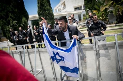 Arab-Israeli Activist Yoseph Haddad in Scuffle With Cali House Candidate Arab-Israeli Activist Yoseph Haddad in Scuffle With Cali House Candidate
