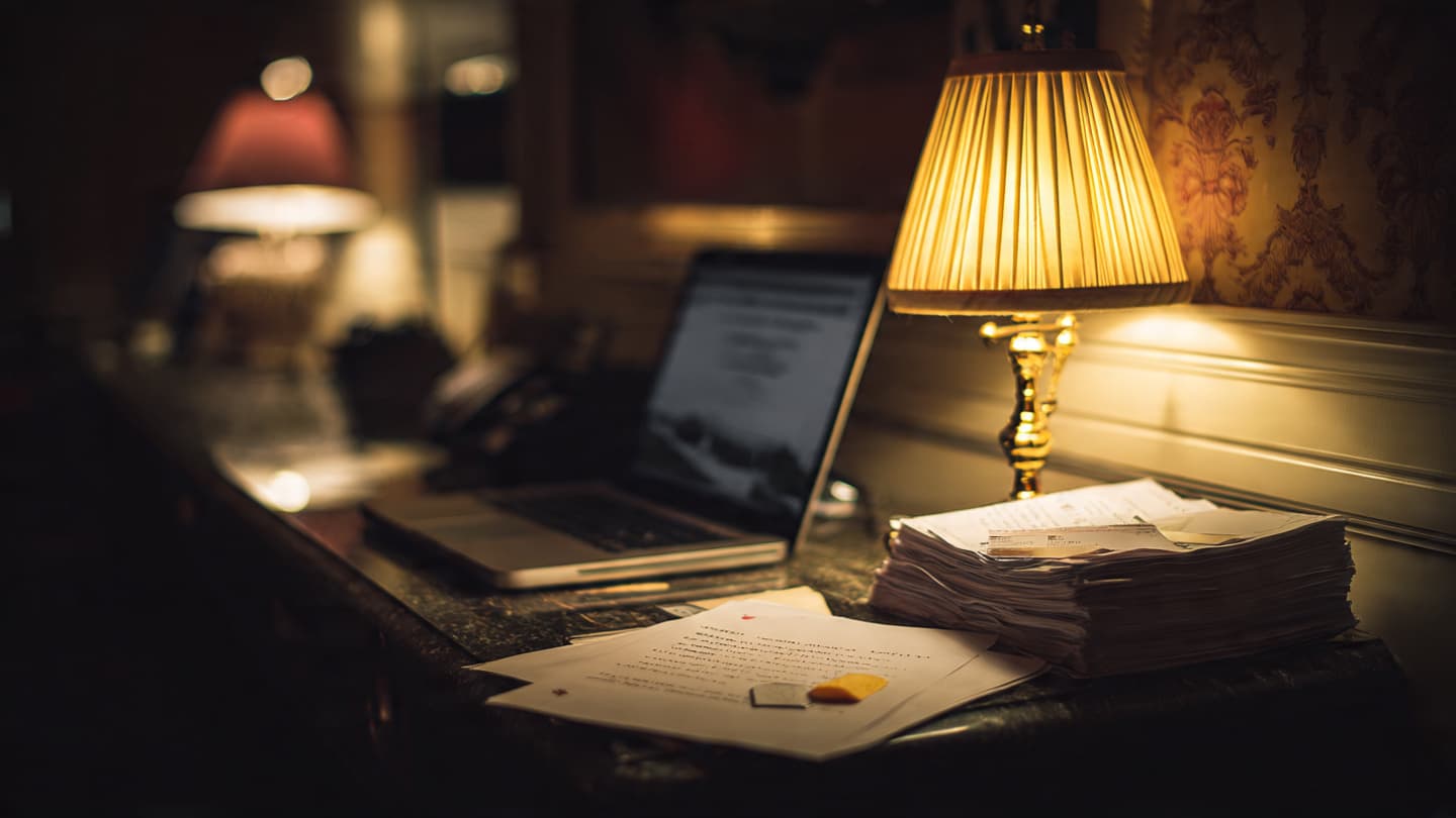 Between Apology and Assault: A Narrative Study of the Writings Left Behind at the Hilton Between Apology and Assault: A Narrative Study of the Writings Left Behind at the Hilton