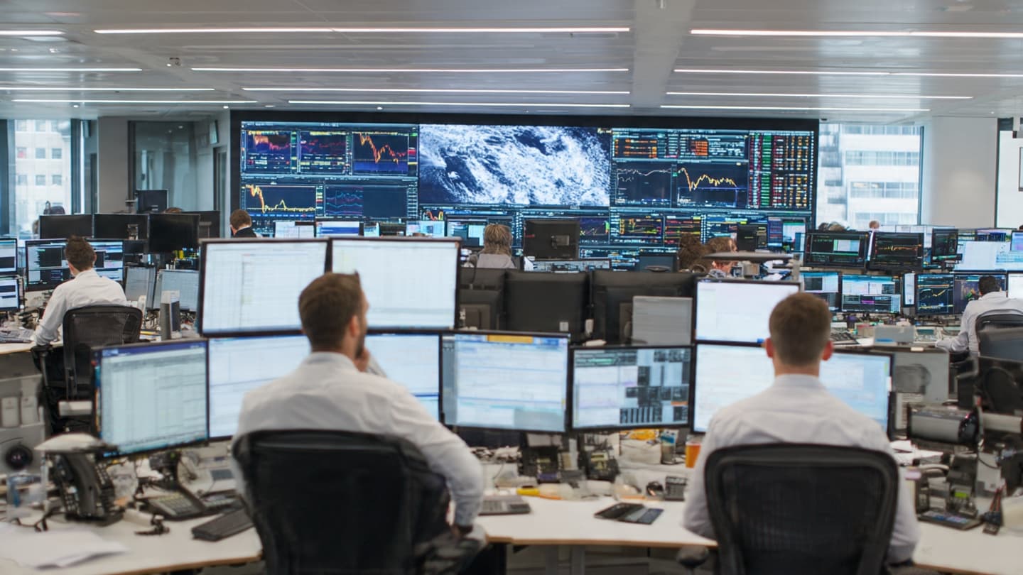 When September Opens Across Global Markets, Investors Face Higher Yields and a More Restless Economic Horizon When September Opens Across Global Markets, Investors Face Higher Yields and a More Restless Economic Horizon