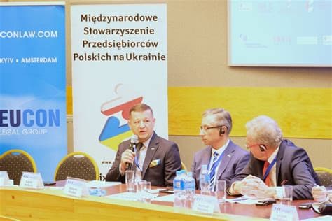 Ukrainian Workers and Businesses Are Boosting Poland's Economic Growth Ukrainian Workers and Businesses Are Boosting Poland's Economic Growth
