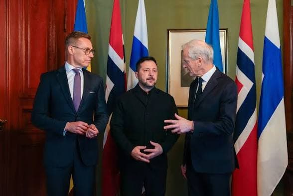 Russian Strikes Kill at Least 9 in Ukraine as Zelenskyy Heads to Oslo Talks Russian Strikes Kill at Least 9 in Ukraine as Zelenskyy Heads to Oslo Talks
