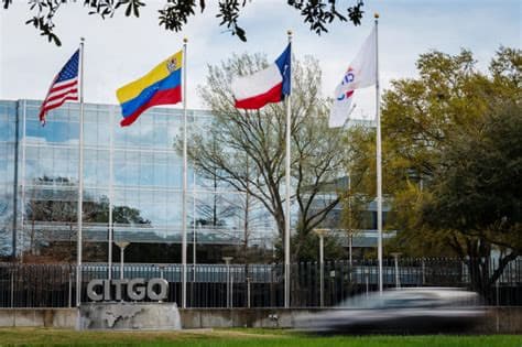 Venezuela’s Assembly Backs Oil Deal Announced with the United States Venezuela’s Assembly Backs Oil Deal Announced with the United States