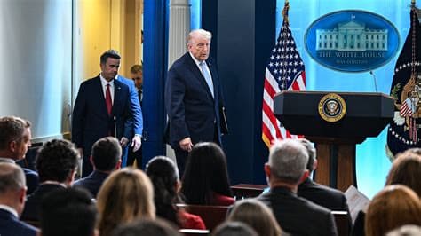 Trump Says U.S.-Iran Cease-Fire Is “Over” After Traded Strikes Trump Says U.S.-Iran Cease-Fire Is “Over” After Traded Strikes
