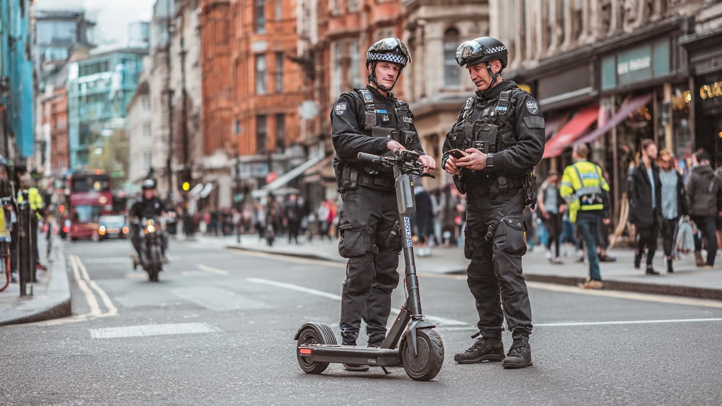 Irony on Wheels: The E-Bike Blitz Moment Irony on Wheels: The E-Bike Blitz Moment