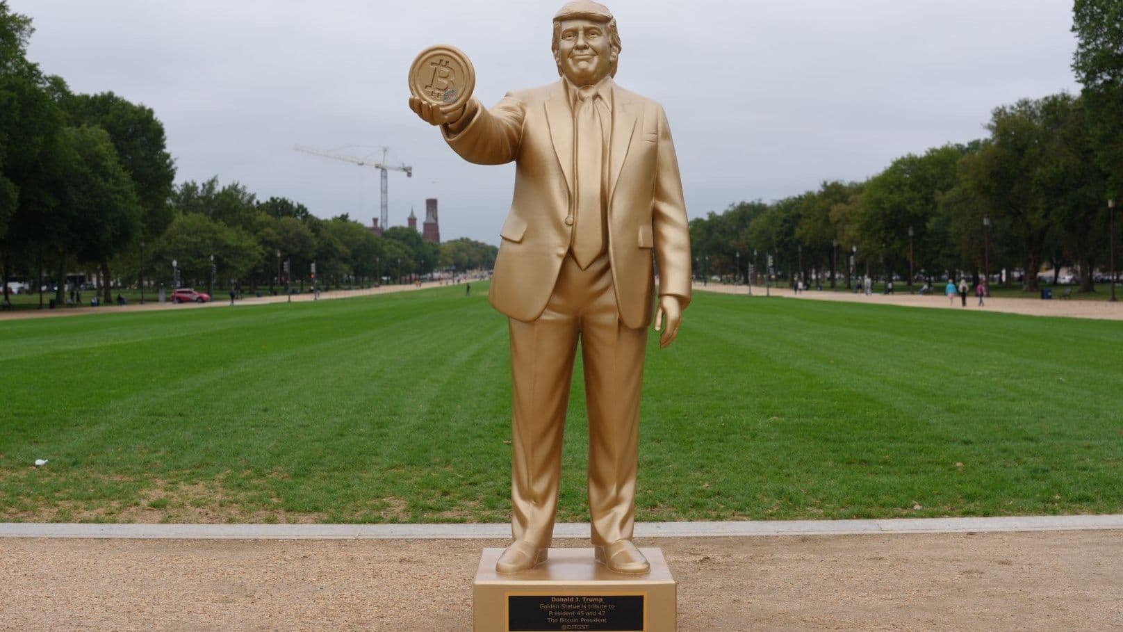 THE RISE OF DONALD J TRUMP'S GOLDEN AGE THE RISE OF DONALD J TRUMP'S GOLDEN AGE