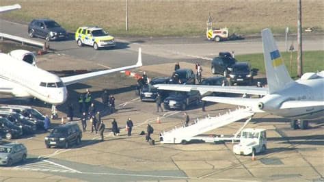 Zelenskyy’s Plane ‘Almost Hit’ by Drone on Way to Oslo, Norwegian PM Says Zelenskyy’s Plane ‘Almost Hit’ by Drone on Way to Oslo, Norwegian PM Says