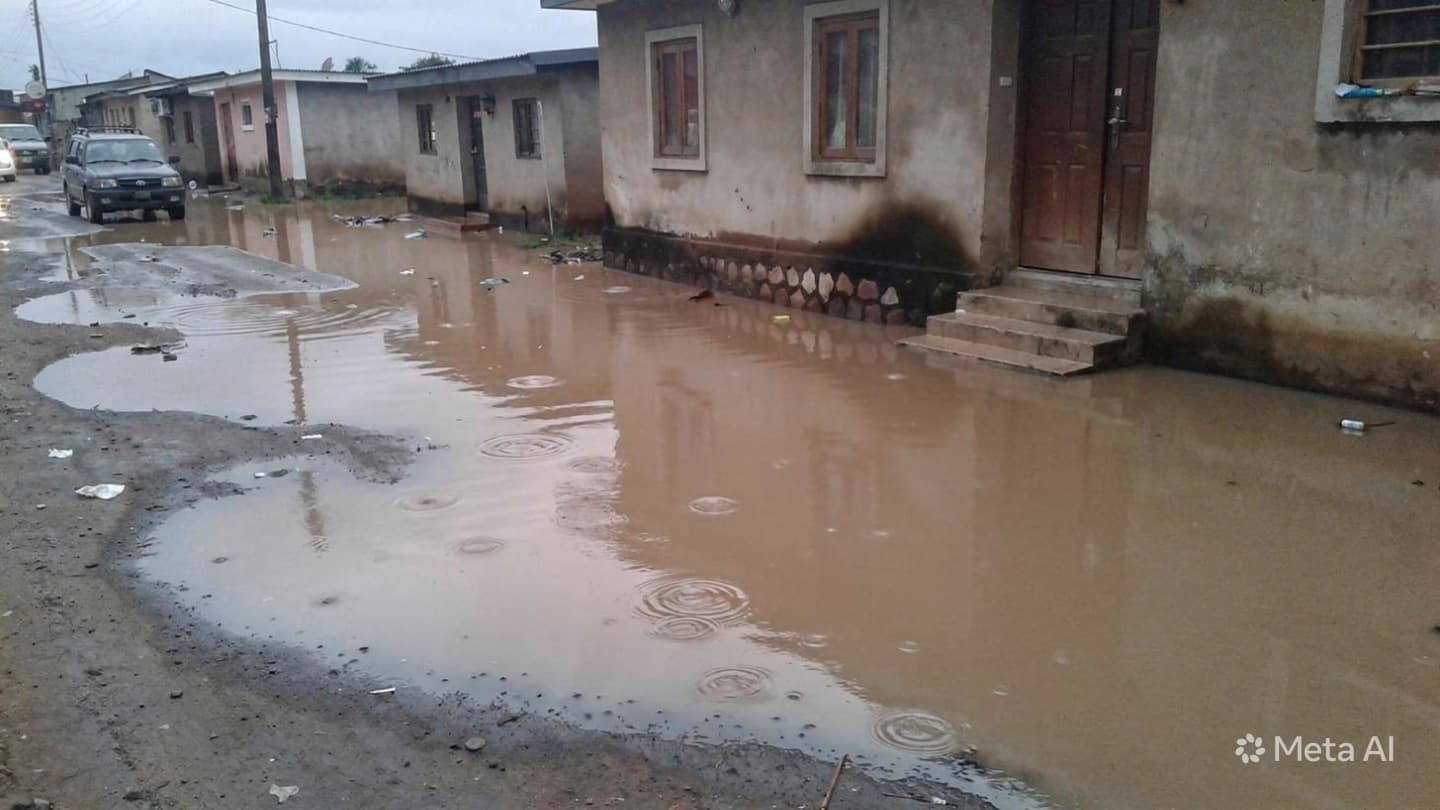 Fatal Lagos Flooding: Local Resident Killed After Residential Building Collapses During Heavy Rainstorm Today Fatal Lagos Flooding: Local Resident Killed After Residential Building Collapses During Heavy Rainstorm Today
