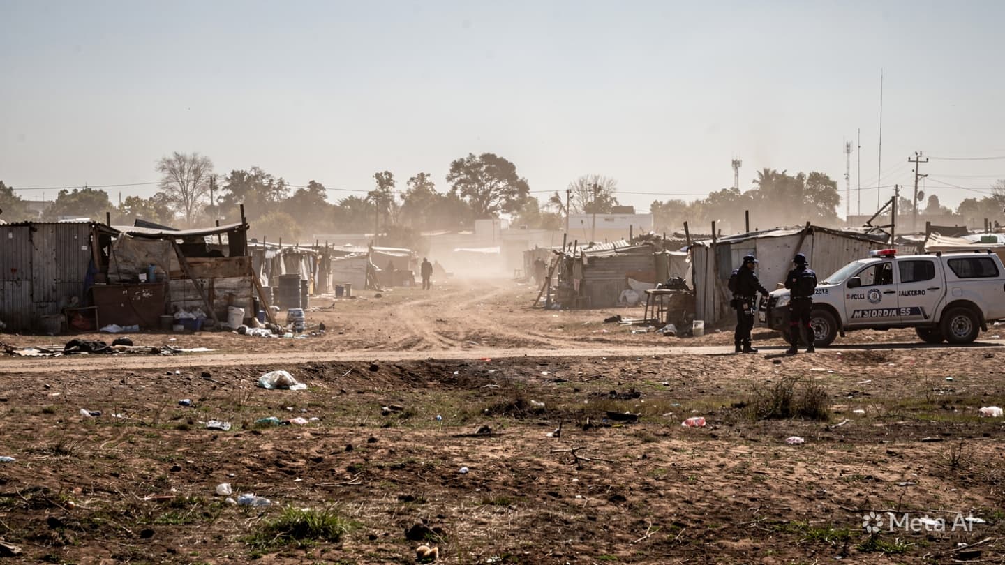 Land Occupation Violence: Fatal Shooting Leaves One Dead as Tensions Flare in Buenos Aires Land Occupation Violence: Fatal Shooting Leaves One Dead as Tensions Flare in Buenos Aires