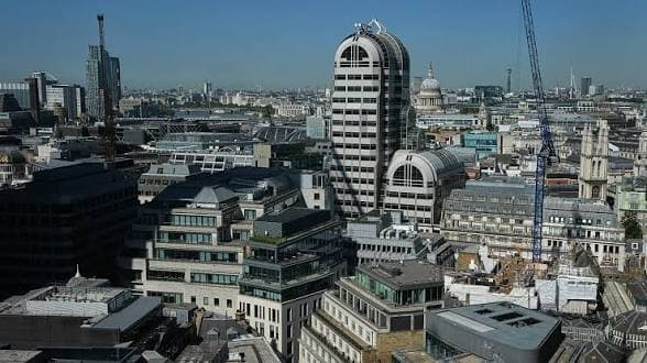 UK economy unexpectedly grows in August despite fall in consumer spending UK economy unexpectedly grows in August despite fall in consumer spending