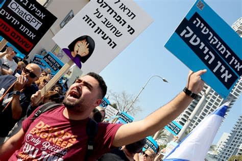 Israeli firm used online ads to run vast spy operation, researchers say Israeli firm used online ads to run vast spy operation, researchers say