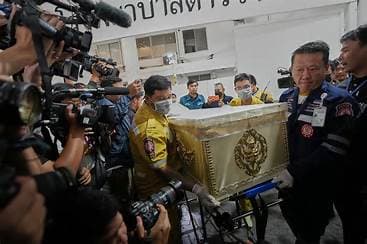 Bangkok music bar fire death toll rises to 30, dozens remain hospitalized Bangkok music bar fire death toll rises to 30, dozens remain hospitalized