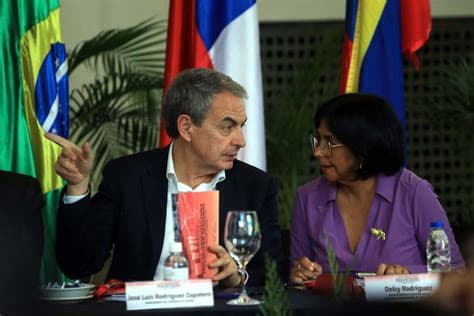 Plus Ultra Conversations Place Delcy Rodríguez at the Center of the Operation: ‘Have Her Call Ábalos, or Someone with Zapatero’ Plus Ultra Conversations Place Delcy Rodríguez at the Center of the Operation: ‘Have Her Call Ábalos, or Someone with Zapatero’