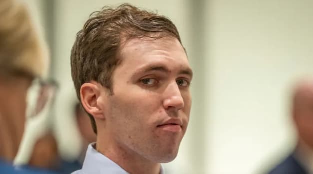 Suspected Charlie Kirk Assassin Makes First In-Person Court Appearance Suspected Charlie Kirk Assassin Makes First In-Person Court Appearance