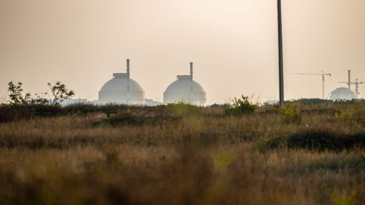 Prototype Fast Breeder Reactor at Kalpakkam Achieves Criticality Prototype Fast Breeder Reactor at Kalpakkam Achieves Criticality