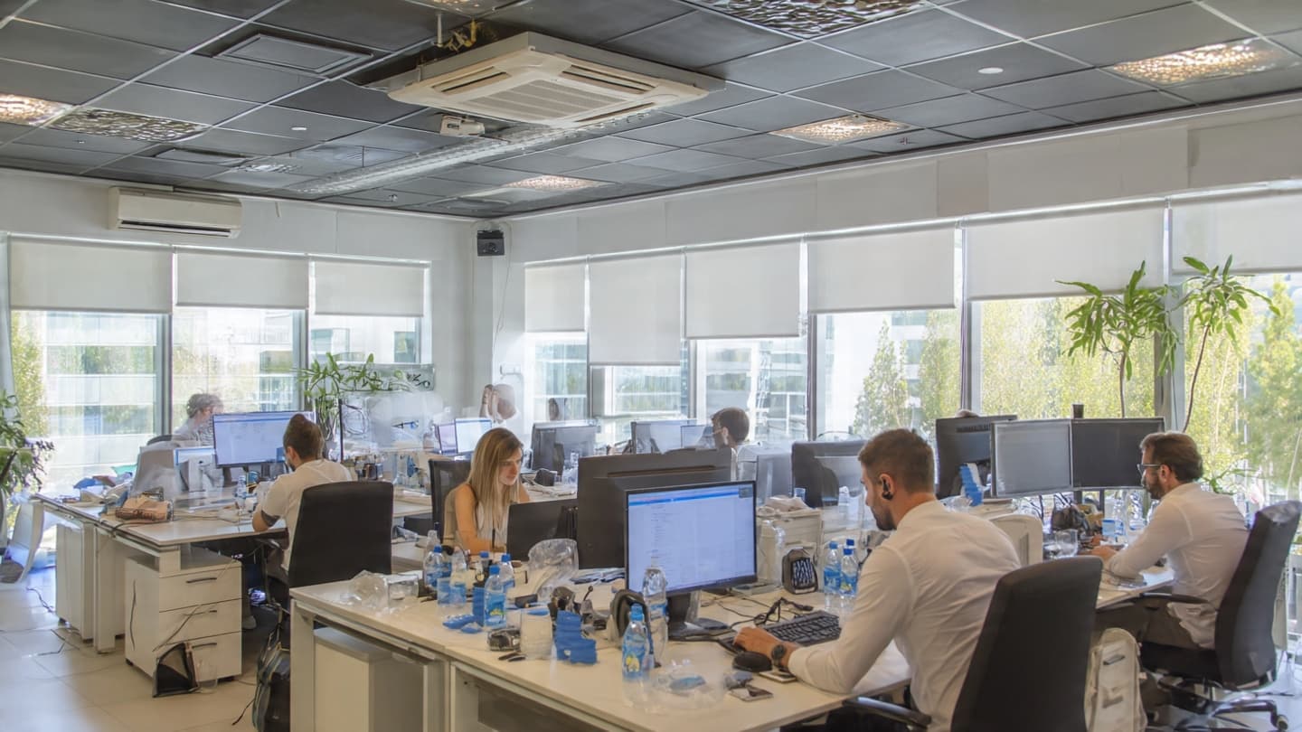 French Businesses Expand Climate Adaptation Efforts Following Extreme Summer Heat French Businesses Expand Climate Adaptation Efforts Following Extreme Summer Heat