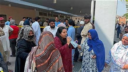 Hospital Nursery Fire Kills 14 Newborns in Pakistan’s Capital; One Baby Rescued Hospital Nursery Fire Kills 14 Newborns in Pakistan’s Capital; One Baby Rescued