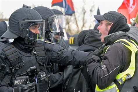 German riot police clash with protesters trying to block far-right AfD conference German riot police clash with protesters trying to block far-right AfD conference