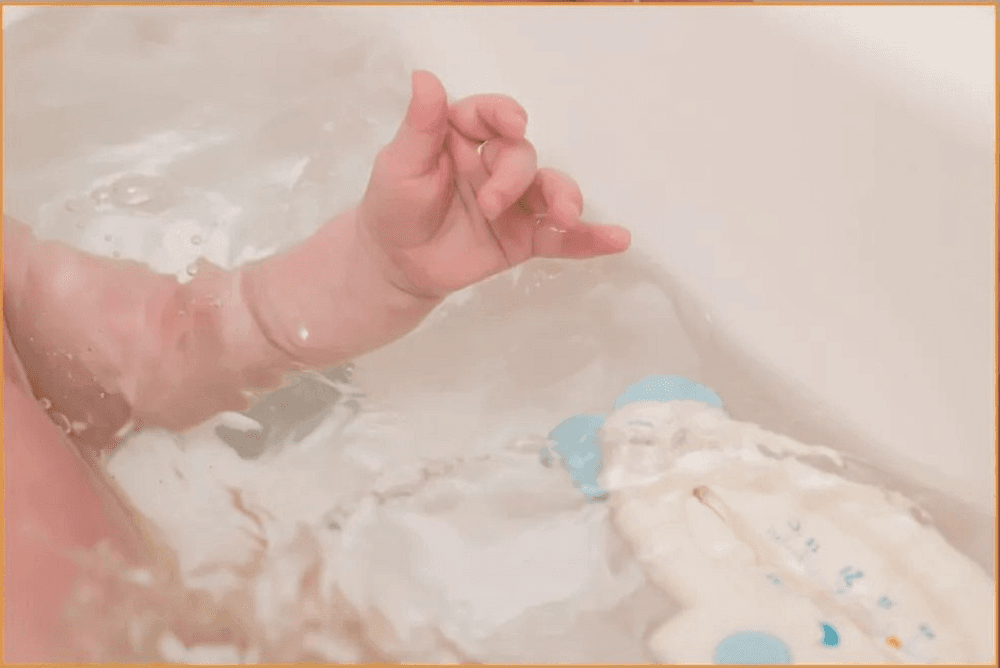 Household Heartbreak: Two-Year-Old Tragically Drowns in Bathroom Tub Incident in Lucknow Household Heartbreak: Two-Year-Old Tragically Drowns in Bathroom Tub Incident in Lucknow