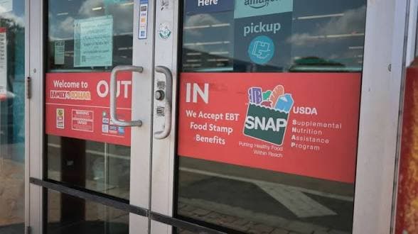 167,000 Fewer Michiganders Receive SNAP as New Rules Take Effect 167,000 Fewer Michiganders Receive SNAP as New Rules Take Effect