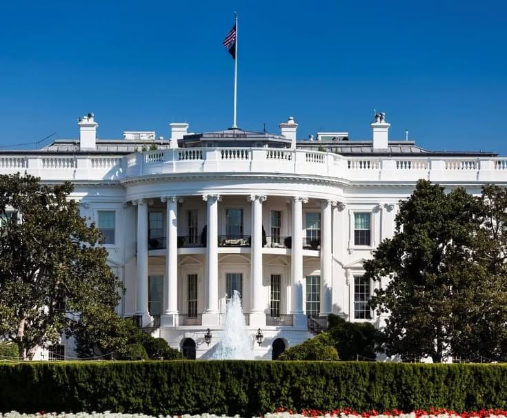 White House Lockdown After Gunfire Sparks Security Alarm in Washington White House Lockdown After Gunfire Sparks Security Alarm in Washington