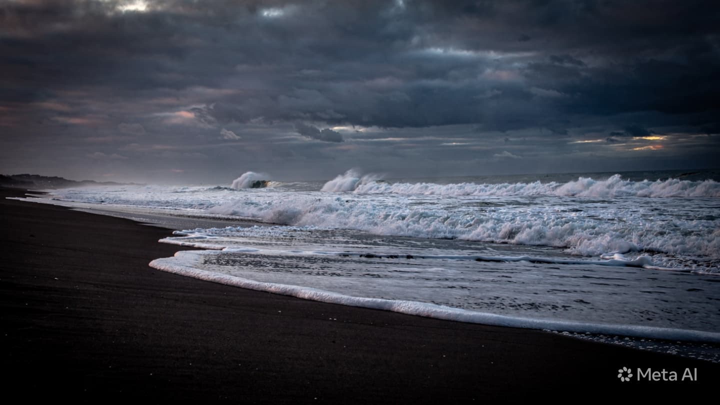 Where the Tides Converge: Lyrical Echoes of Light and Deep Water on the Southern Shore Where the Tides Converge: Lyrical Echoes of Light and Deep Water on the Southern Shore