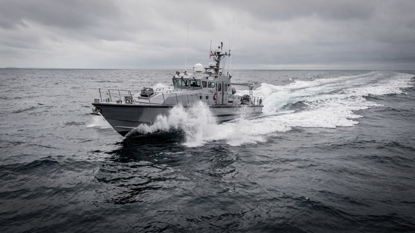 When the Roar of the Engine Meets the Resolute Silence of the Coastal Guard When the Roar of the Engine Meets the Resolute Silence of the Coastal Guard
