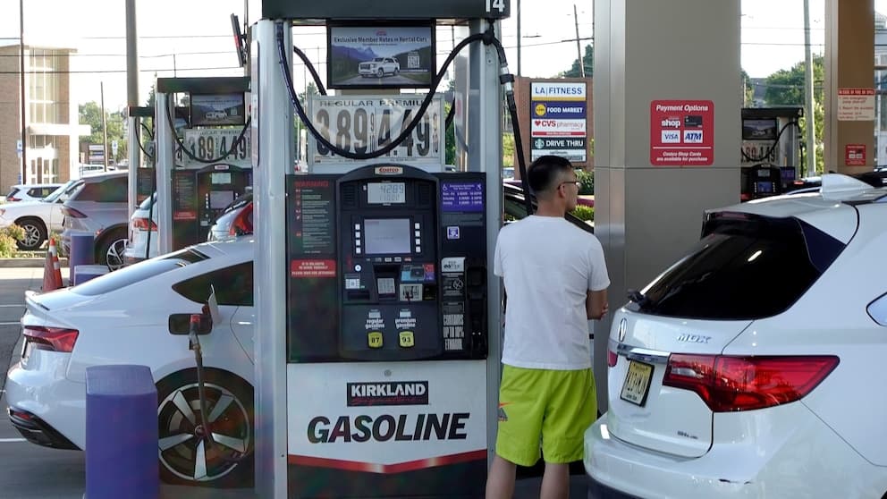 Falling Fuel Prices Linked to U.S.–Iran Negotiations Falling Fuel Prices Linked to U.S.–Iran Negotiations