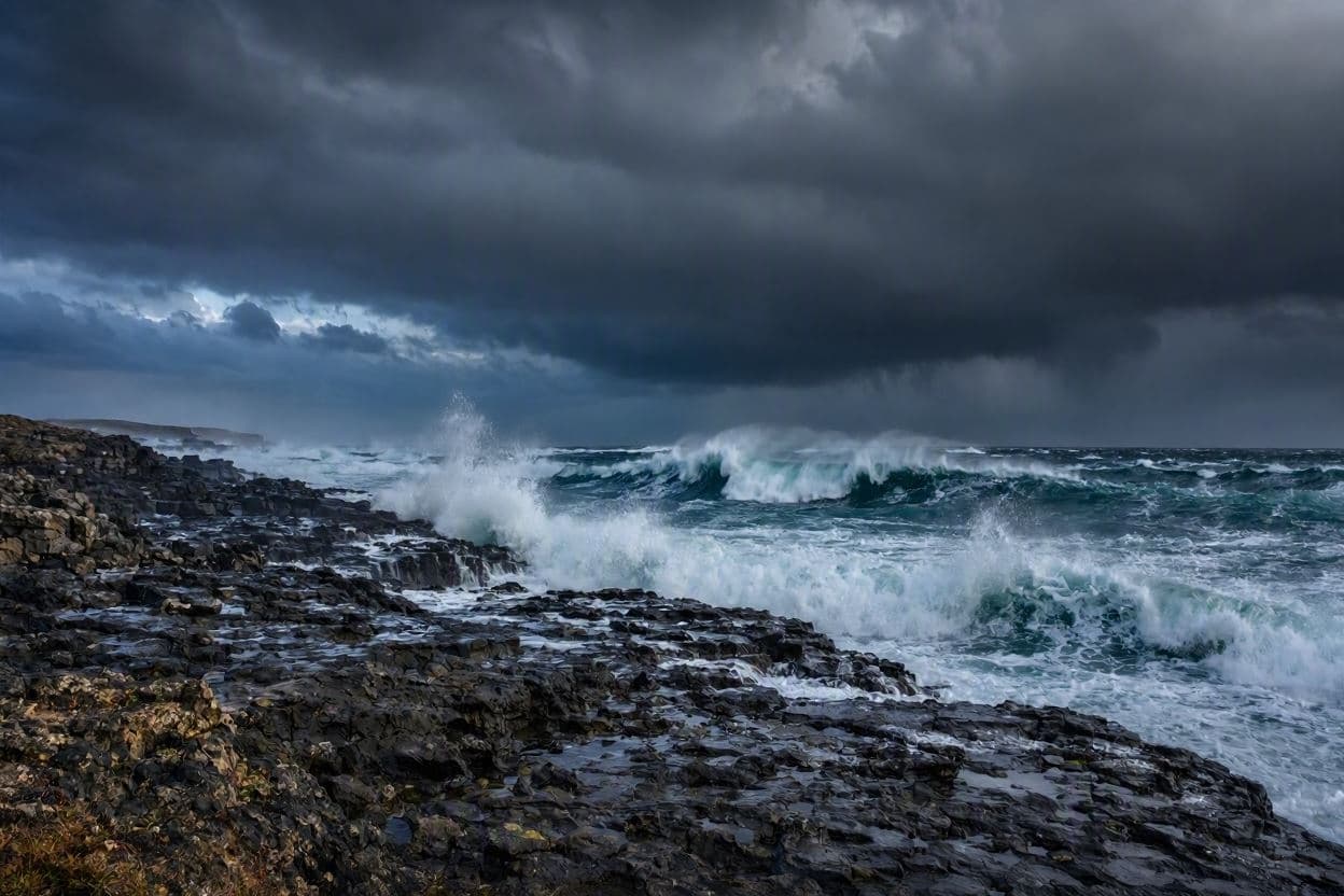 Coastal Caution: Navigating the Heavy Rain Forecast Coastal Caution: Navigating the Heavy Rain Forecast
