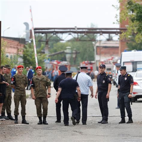 Russian Drone Factory Director Badly Injured in Car Explosion Near Yekaterinburg Russian Drone Factory Director Badly Injured in Car Explosion Near Yekaterinburg