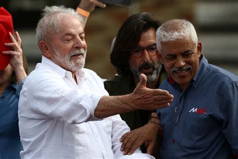 Lula’s lead over Flávio Bolsonaro narrows ahead of Brazil election, Quaest poll shows Lula’s lead over Flávio Bolsonaro narrows ahead of Brazil election, Quaest poll shows