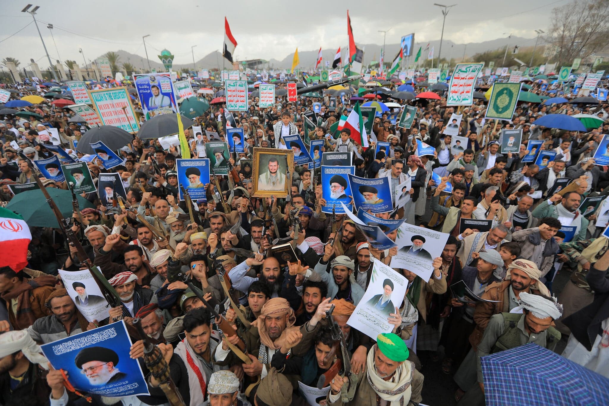 Houthis Threaten to Join Middle East War, Raising Concerns of Renewed Red Sea Attacks Houthis Threaten to Join Middle East War, Raising Concerns of Renewed Red Sea Attacks
