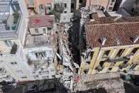 Six Dead After Explosion Destroys Building Near Athens’ Acropolis Six Dead After Explosion Destroys Building Near Athens’ Acropolis